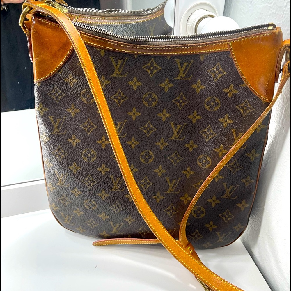 Louis Vuitton Odeon MM